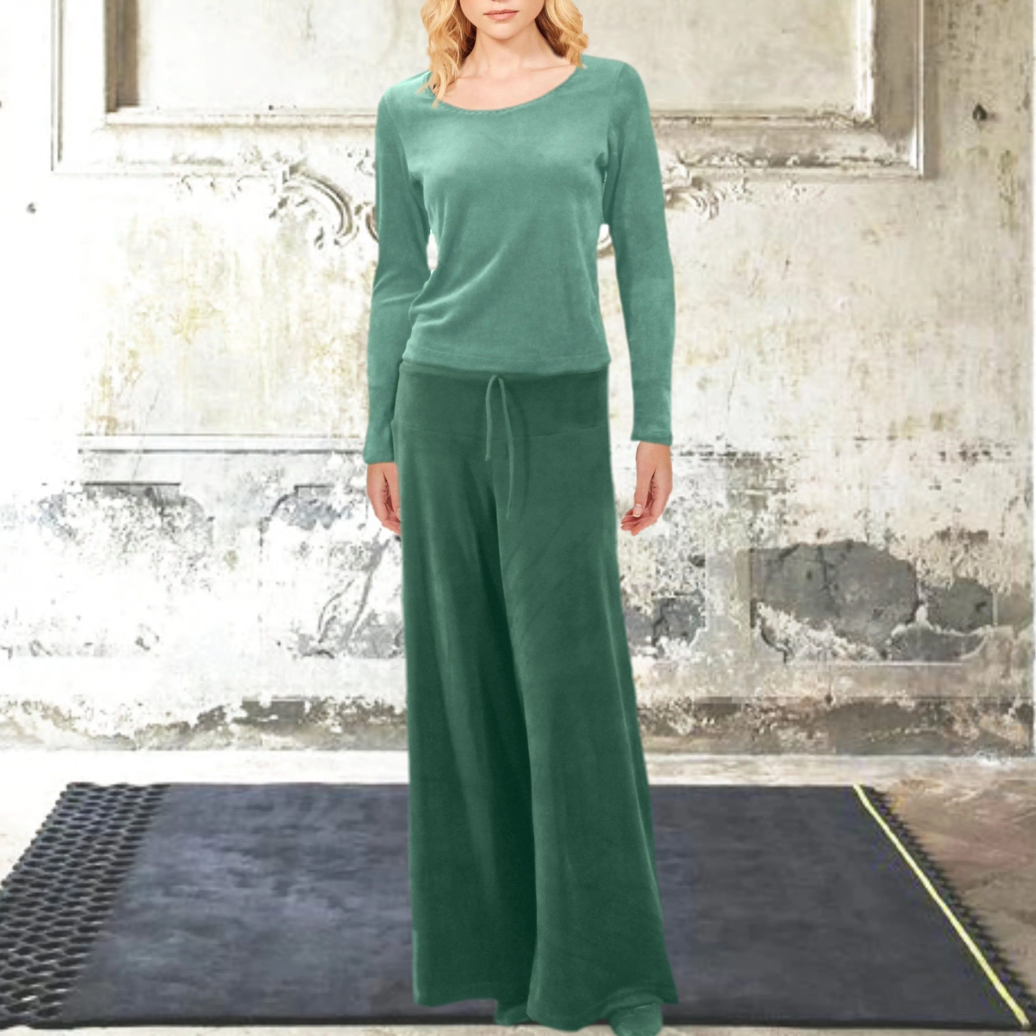 Palazzo broek in soepele nicky velours / Palazzo pants in cotton velvet