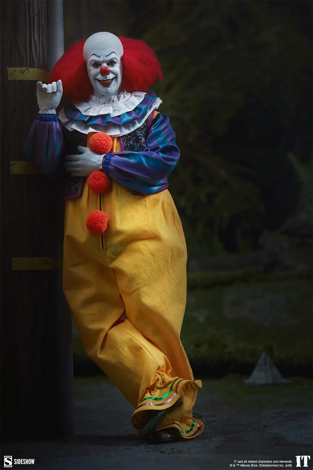 Sideshow Collectibles It (1990) Pennywise 1/6 Action Figure